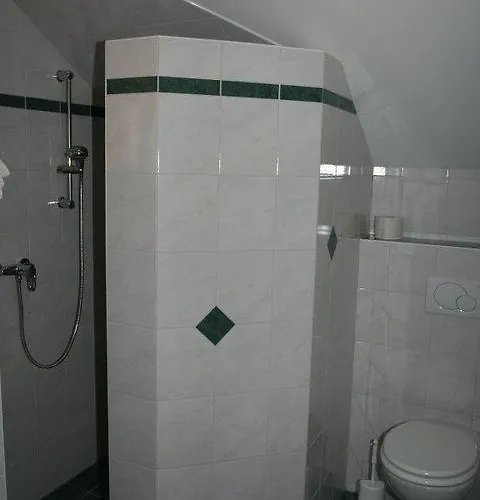 Oberbach * Strohmarkt