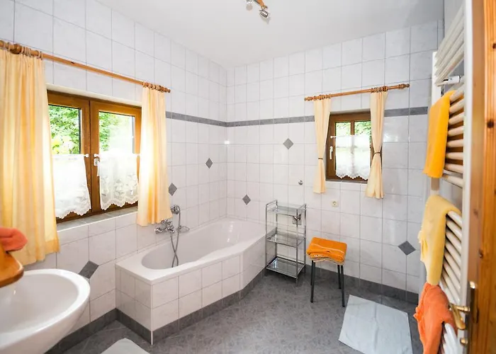 Oberbach * Strohmarkt