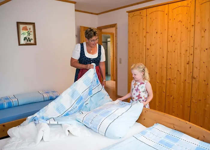 Oberbach * Strohmarkt